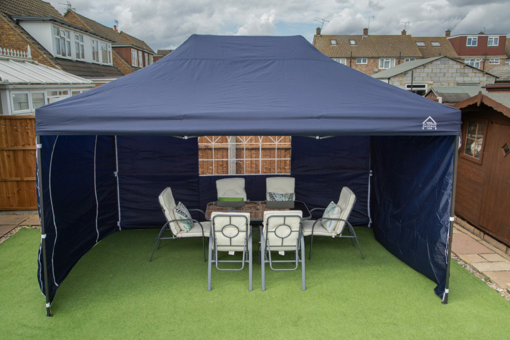 3x4.5m Pop Up Gazebo With Wheeled Bag, 4 Leg Weights, Rope and Pegs + 4 Side Walls ( STD )