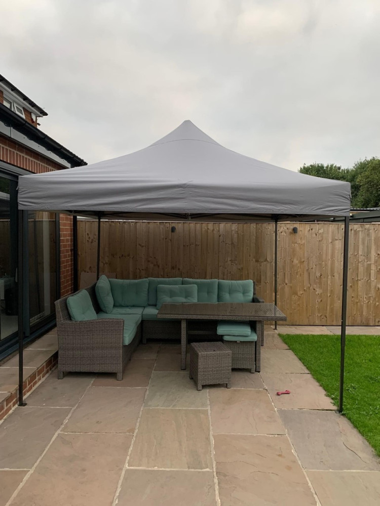3x3m Pop Up Gazebo With Wheeled Bag, 4 Leg Weights, Rope and Pegs
